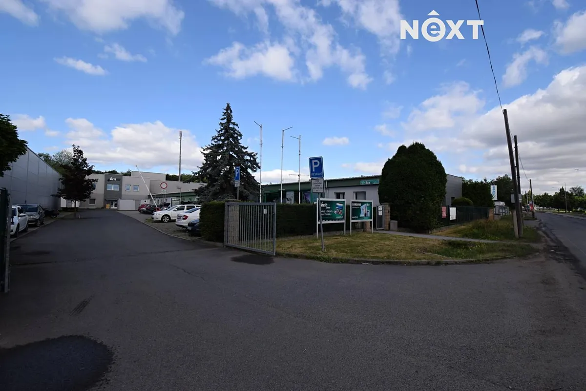 Pronájem výrobní haly, prostoru 1849 m²